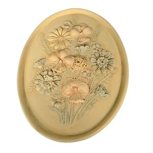 Vintage 1989 Atlantic Mold Ceramic Oval Muted Floral Wall Decor, Plaque Cottage